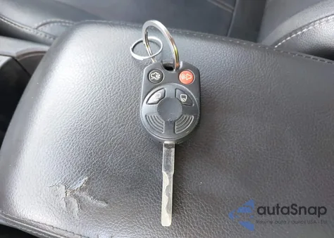 2013 Ford Focus Se z USA, uszkodzony, nr VIN 1FADP3F24DL171710